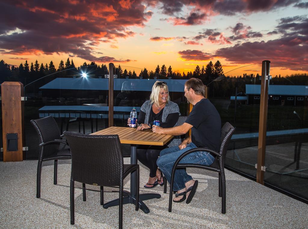 Elkhorn Resort, Spa, And Conference Centre Wasagaming Extérieur photo