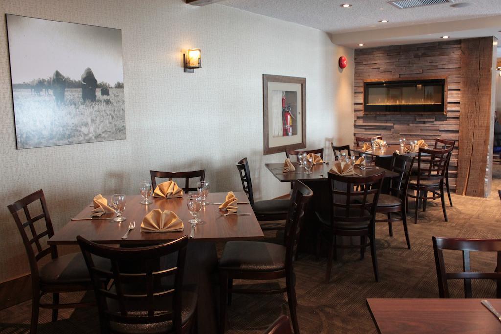 Elkhorn Resort, Spa, And Conference Centre Wasagaming Extérieur photo